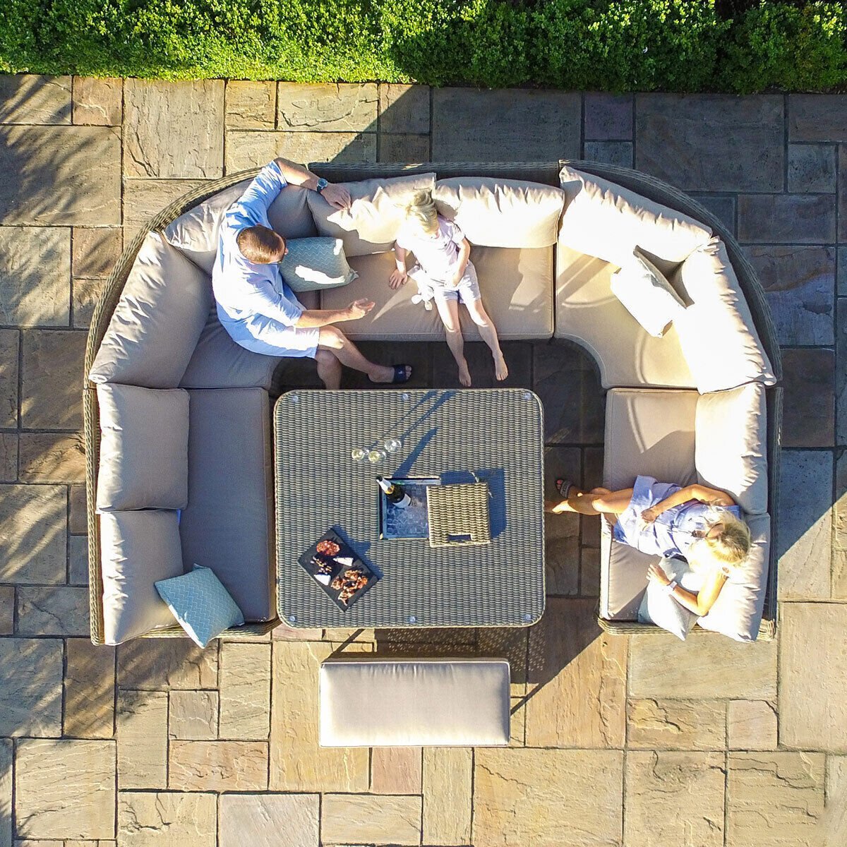 Winchester Royal Corner Rattan Lounge - Image 4