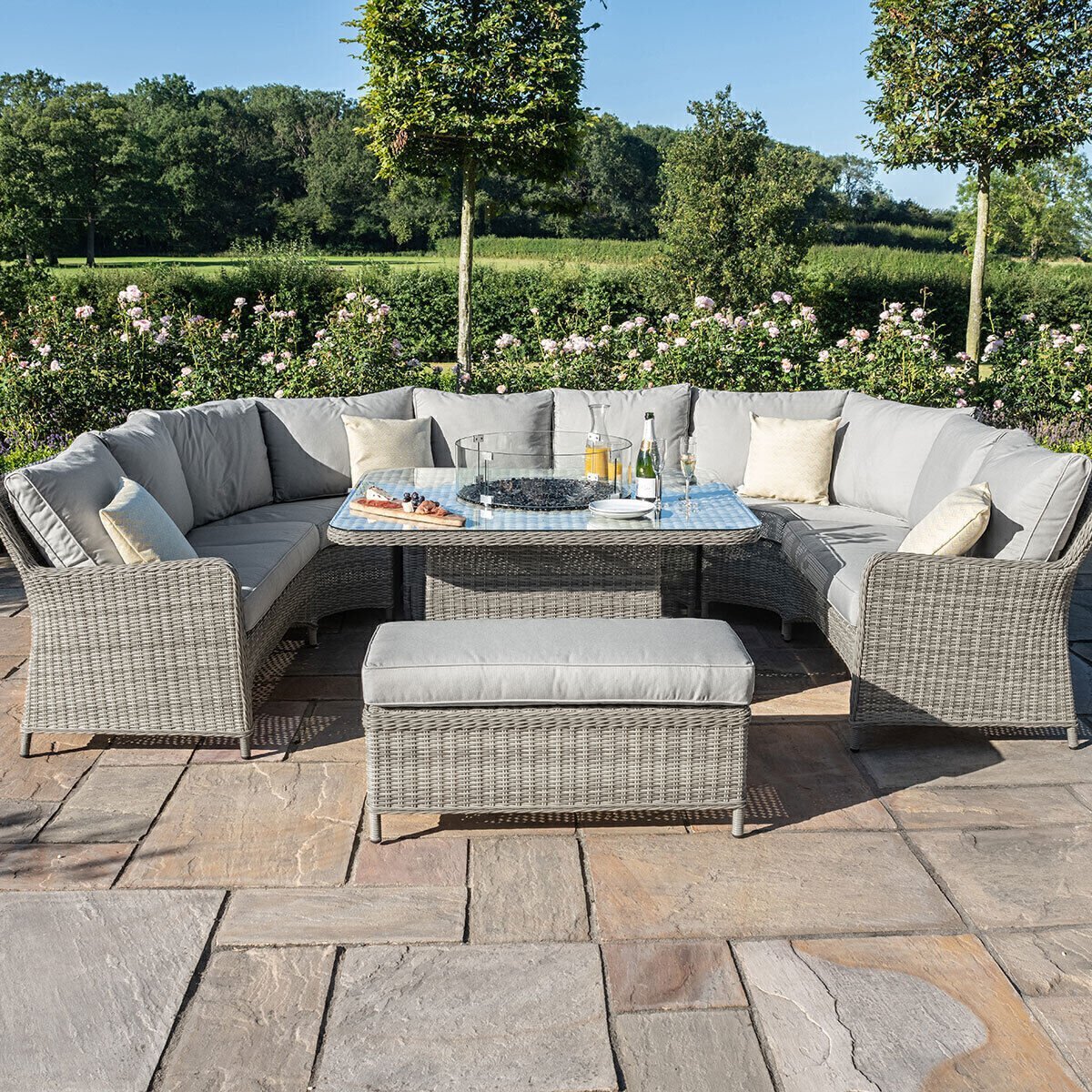 Oxford Royal U-Shape Rattan Garden Sofa Set