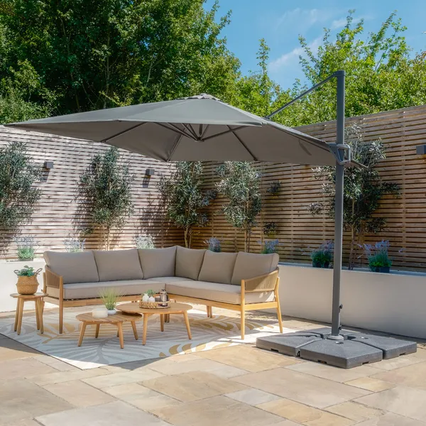 Oak Garden Land - Helios 3m x 3m Square Rotating Cantilever Parasol with Base - Oil Green